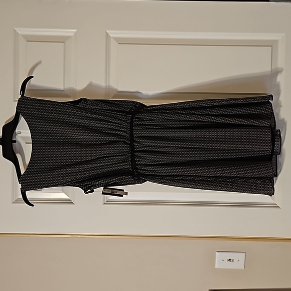 iZ Byer dress. Size Small. Black with sheer print. - Picture 4 of 4